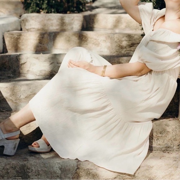 CJLA Adeline Cream Dress size S - Picture 7 of 8